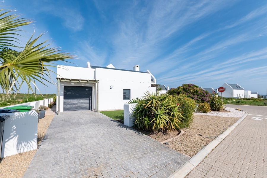 4 Bedroom Property for Sale in Jacobsbaai Western Cape